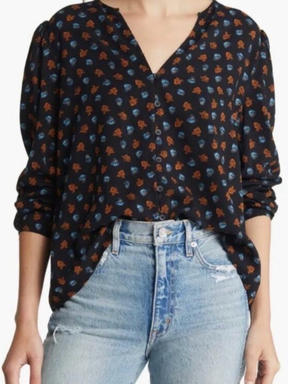 Treasure & Bond Black Button-Front V-Neck Floral Blouse